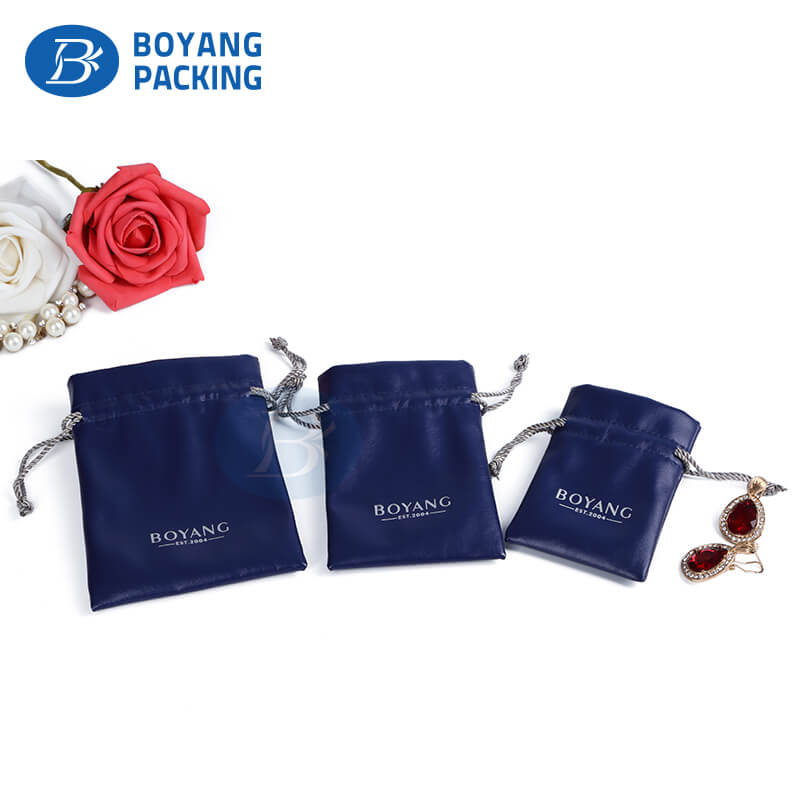 Custom velvet pouches jewelry bags wholesale