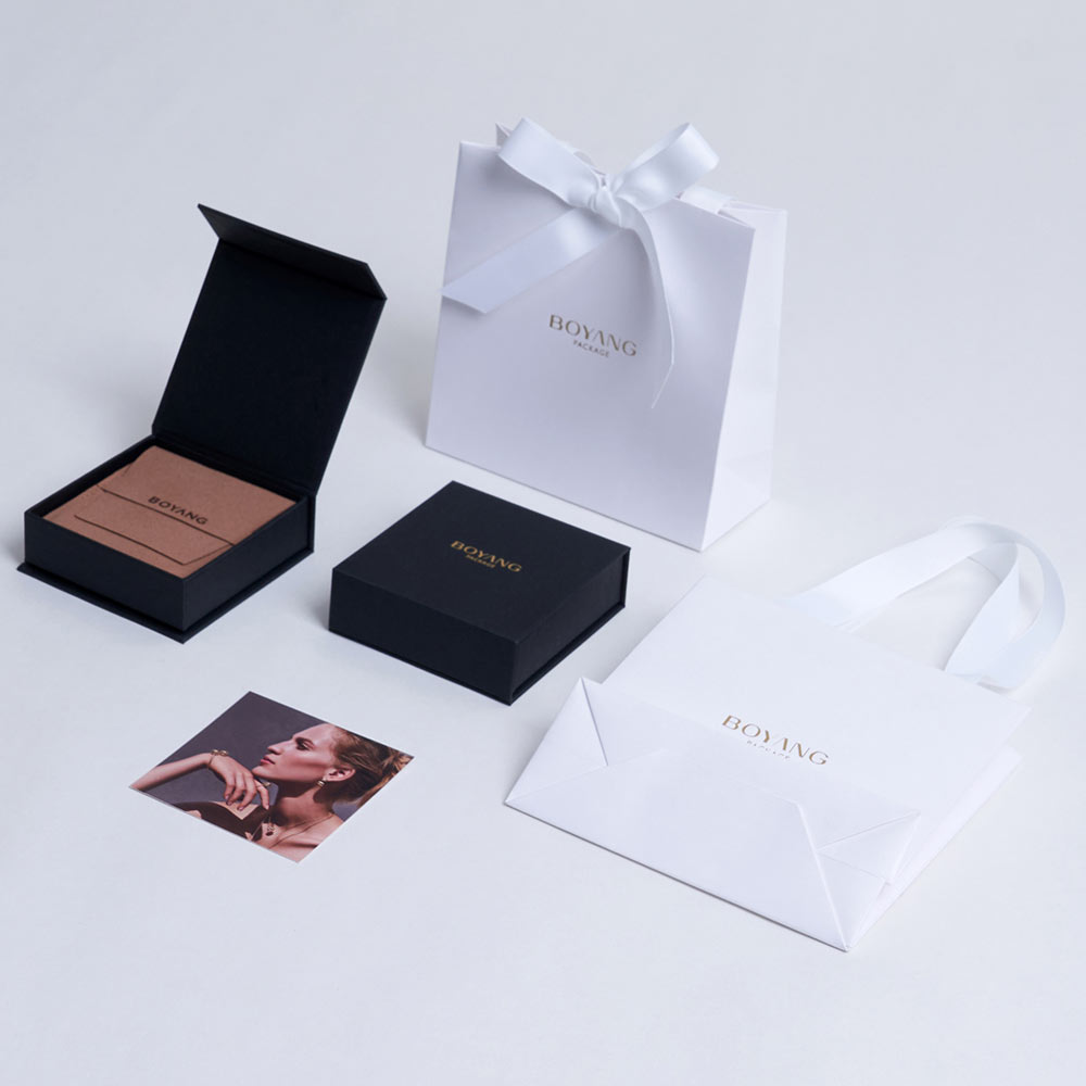 Custom printed jewelry gift box