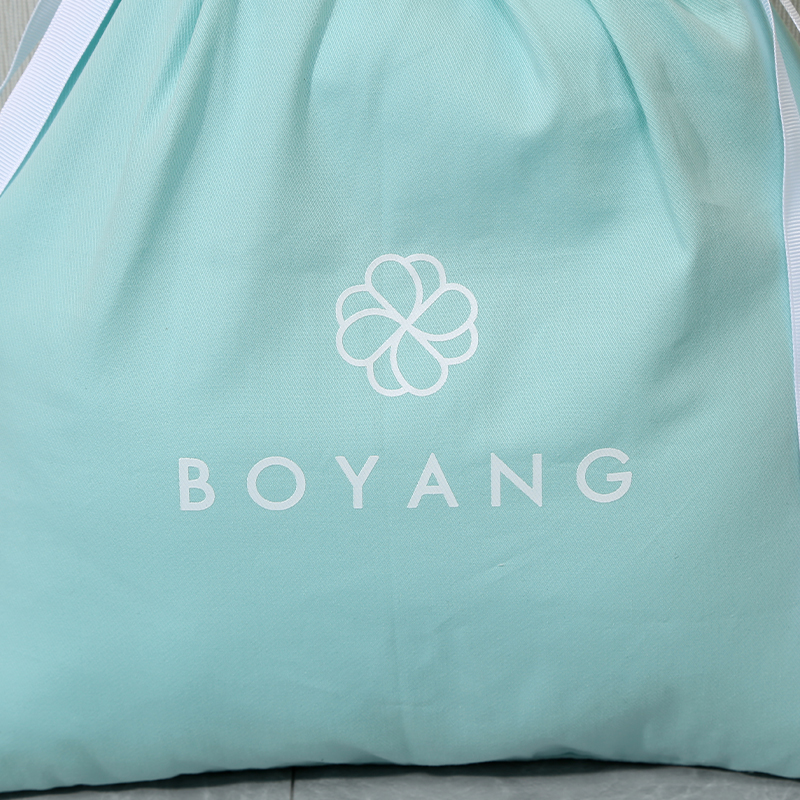 Custom drawstring bags with logo