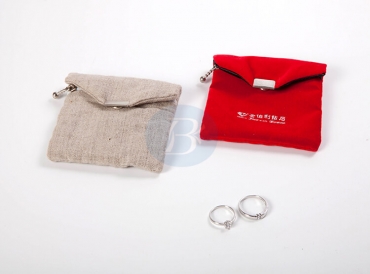 How to choose quality jewelry pouch？