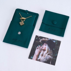 New design earrings pendant microfiber packaging pouch green microfiber jewelry bag custom logo