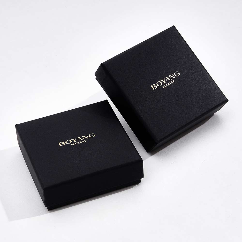Custom rigid paper jewelry packaging box
