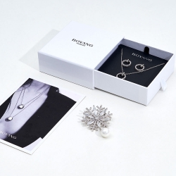 Eco friendly paper jewelry box packaging earring gift box custom logo